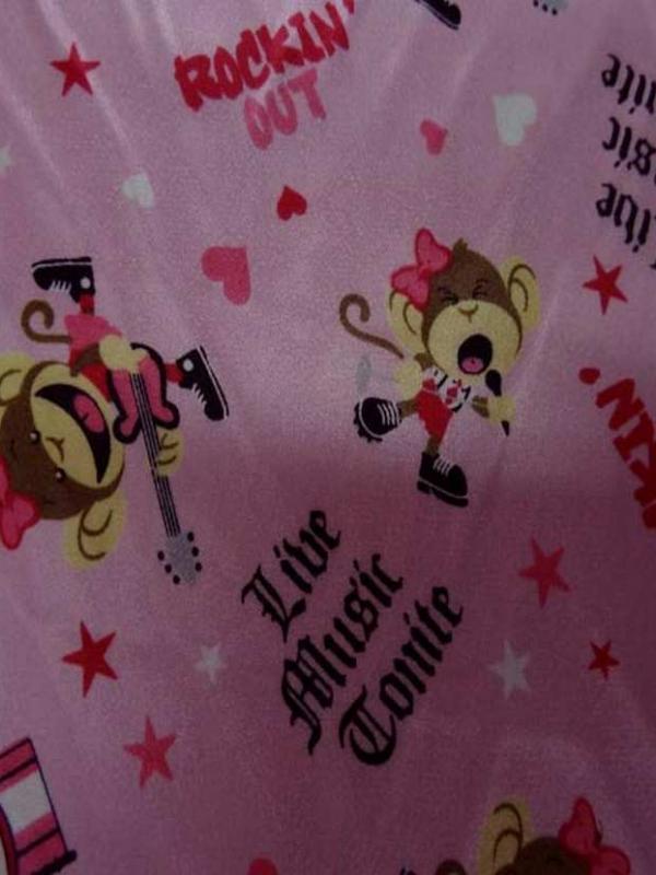 Satin imprime enfant ton rose