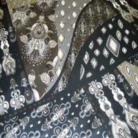 Satin lycra motifs cachemire ton gris noir