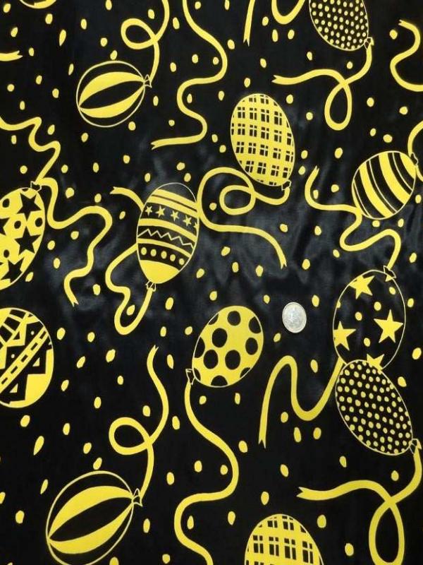 Satin noir imprime jaune