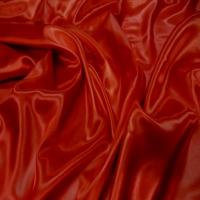 Satin polyester rouge