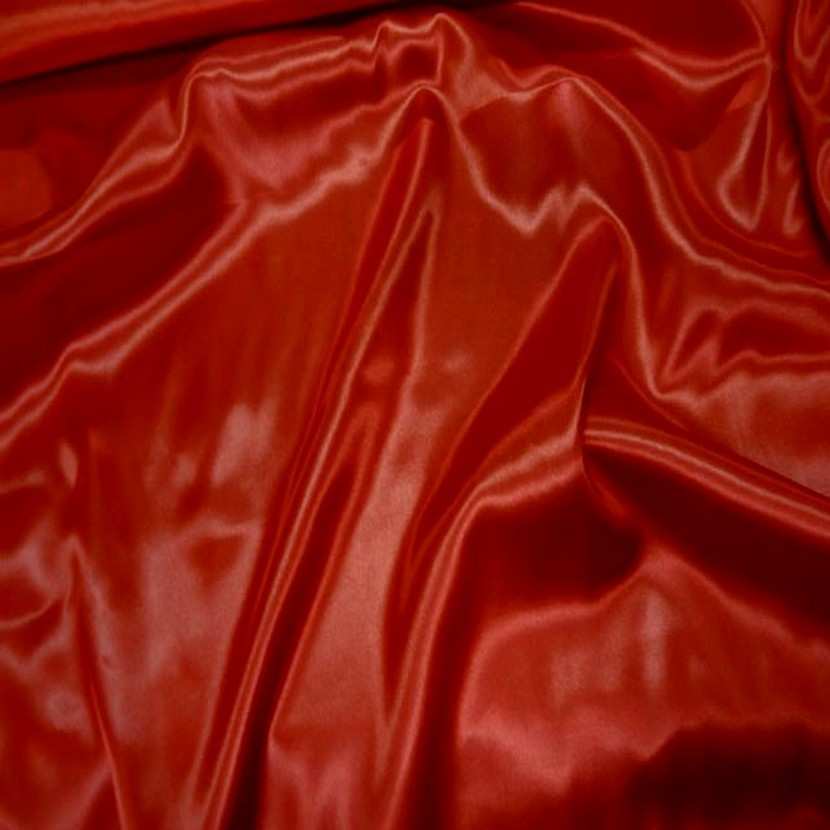 Satin polyester rouge7