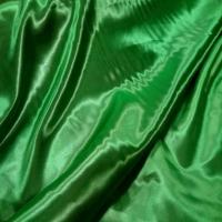 Satin polyester vert en 1 50m de large 7