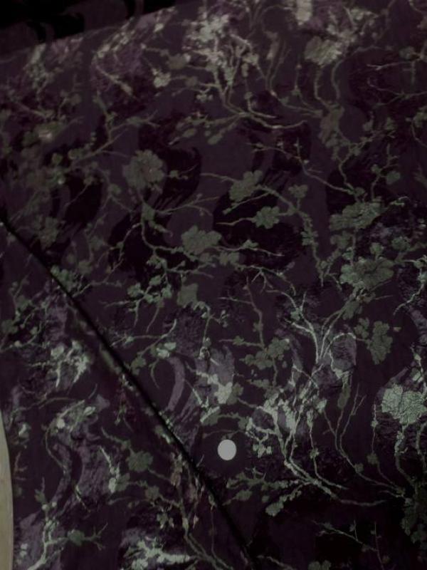 satin viscose double face aubergine froissé permanent imprimé fleurs doré