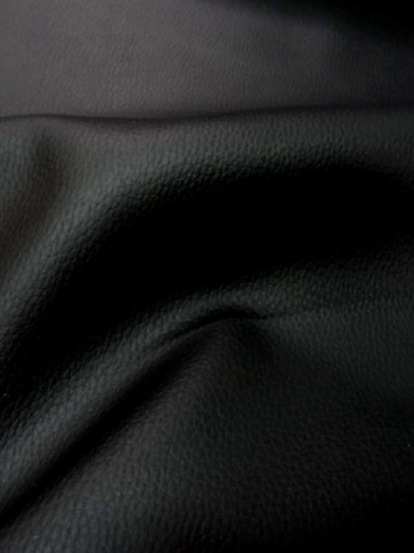20 m de Simili cuir noir en 1 40m l