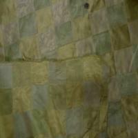 Soie 100 faconne carreaux ton anis03