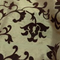 tissu Soie sauvage beige doré a motifs dévoré velours marron