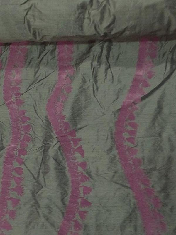 Soie sauvage kaki a motifs devore aspect velours vieux rose