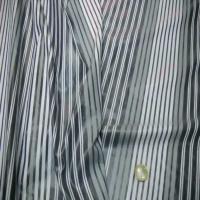 Style taffetas fin gris a rayures
