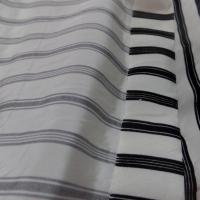 Taffetas blanc cassé a rayures floqué en velours noir en ligne