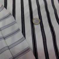 Taffetas blanc cassé a rayures floqué en velours noir
