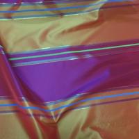 Taffetas bordeaux reflets bleu et safran dore a rayures 5