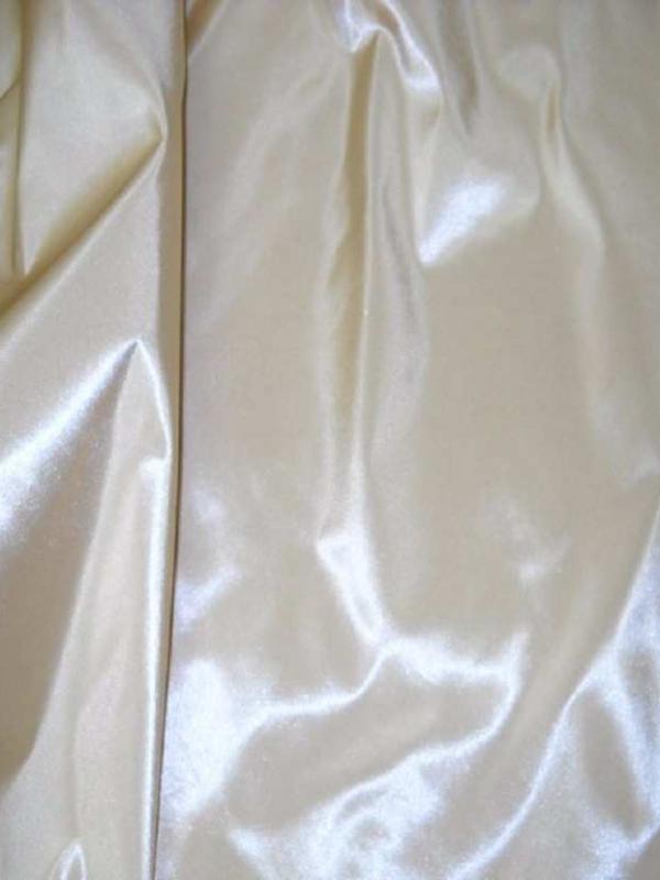 Taffetas changeant beige dore reflets blancs