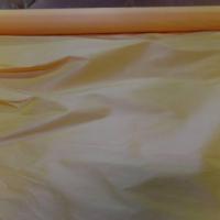 Taffetas changeant jaune a reflets rose