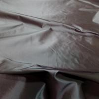 Taffetas changeant tissé 3 fils rose, bleu, noir