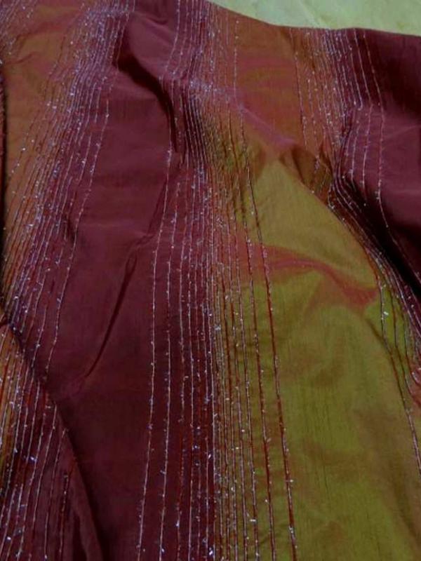 Taffetas d ameublement a chenille bordeaux dore en 2 95 m de l