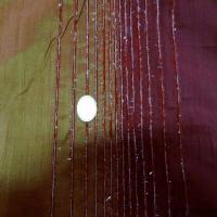 Taffetas d ameublement a chenille bordeaux dore en 2 95 m de l2
