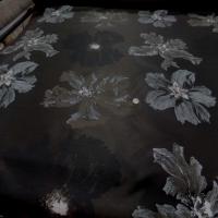 Taffetas d ameublement changeant marron noir imprime grosses fleurs taupe gris9