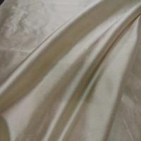 Taffetas de soie beige double organza raye