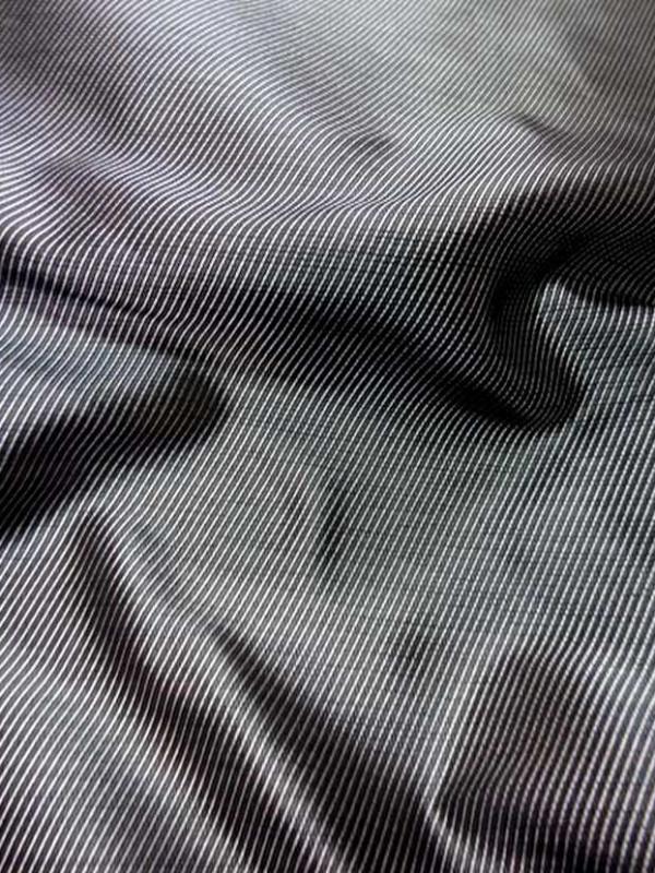 Taffetas double face ton gris bleute
