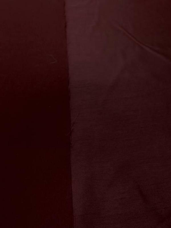 Taffetas double suedine ton rouge cerise
