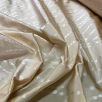 Taffetas faconne jaune clair3