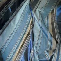 Taffetas faconne rayures ton bleu2