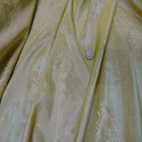 Taffetas faconne ton jaune paille
