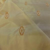 Taffetas jaune brode7