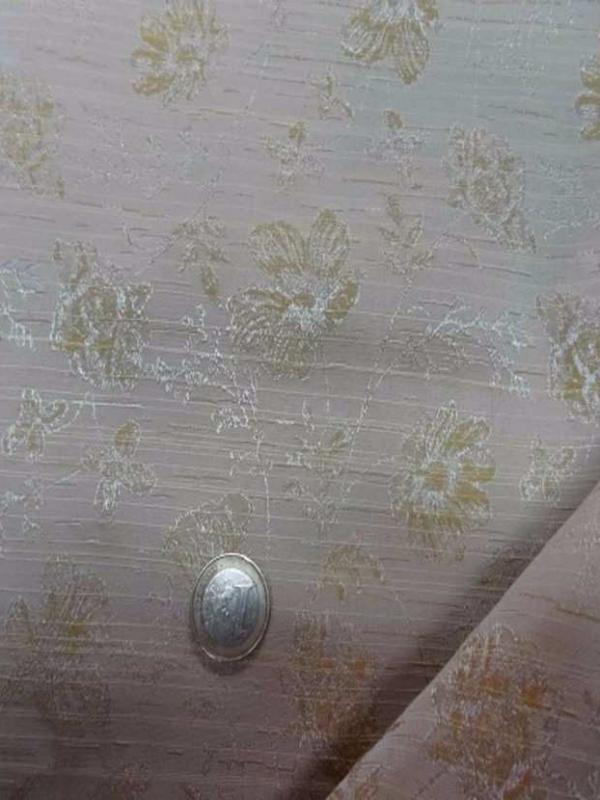 Tissu Taffetas jaune clair effet dupions brodé en ligne