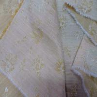 vente de Tissu Taffetas jaune clair effet dupions brodé