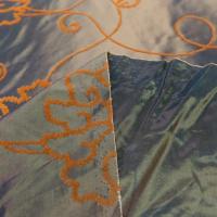 Taffetas marron changeant reflets dore floqué velours rouille vente sur Marseille