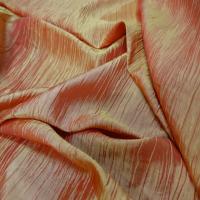 Taffetas plisse changeant rouge reflets jaune