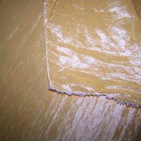 Taffetas souple froisse permanent safran reflets blanc