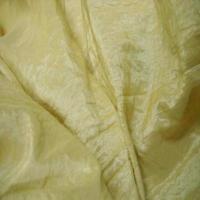Taffetas souple froisse permanent ton jaune pale