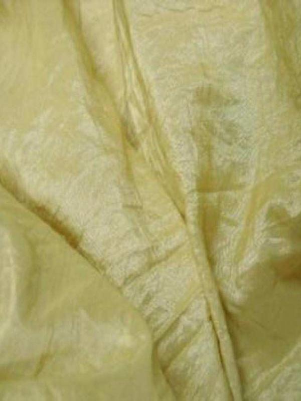 Taffetas souple froisse permanent ton jaune pale