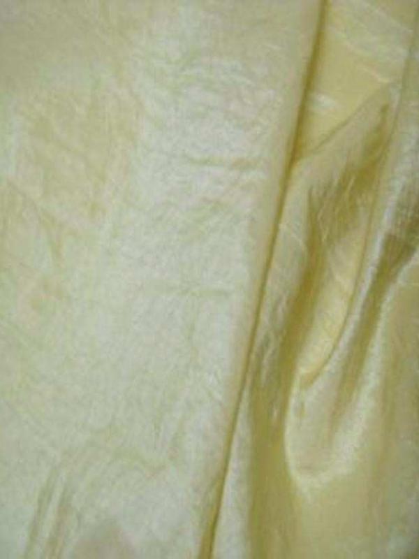 Taffetas souple froisse permanent ton jaune pale