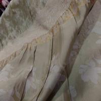 Taffetas ton beige dore plisse avec bande elastique brode4