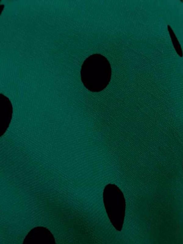 Tergal ton vert a pois noir