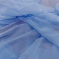 Tissu coupon de mousseline de soie bleu ciel