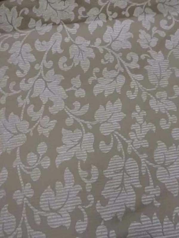 Tissu d ameublement beige a motifs devore velours7