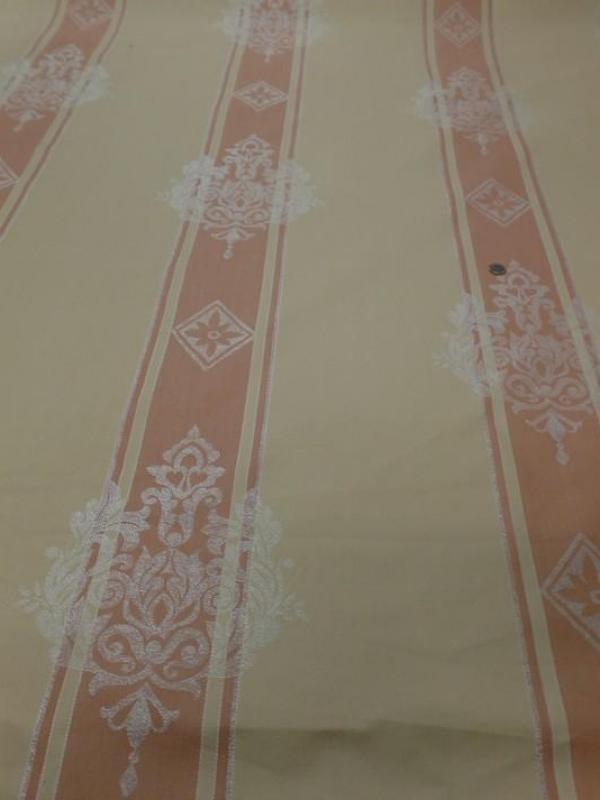 Tissu d ameublement jacquard a bandes beige saumon blanc