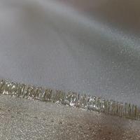 Tissu double face blanc cassé lurex dore en 1 60 m de large