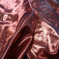 Tissu lame rouge noir3