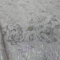 vente de tissu rose très clair façonné motif en relief doré