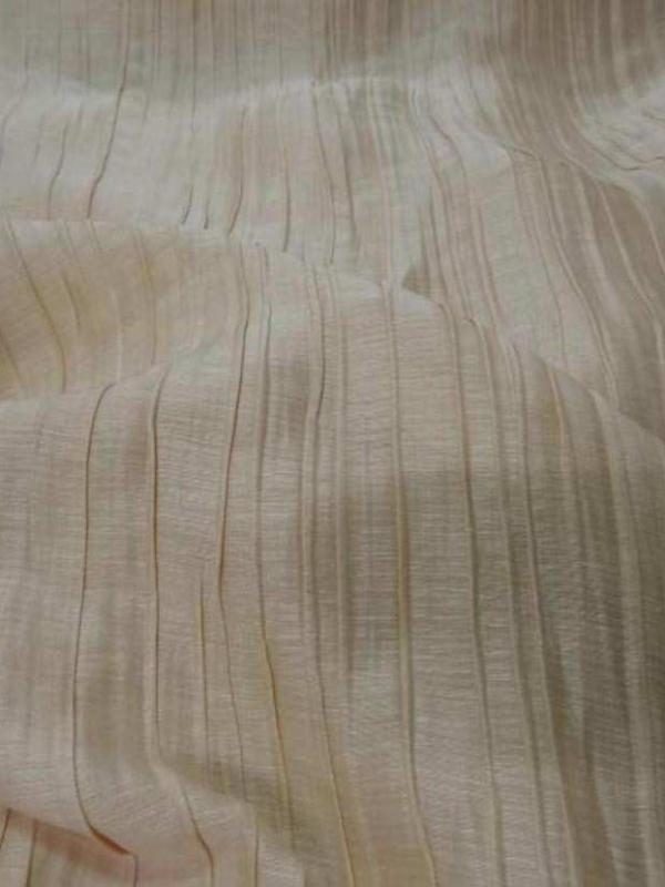 Tissu soie melange plisse ton beige