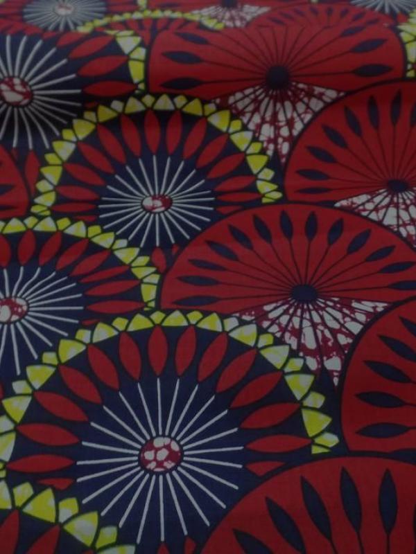 Tissu wax imprime ton bordeaux bleu marine jaune