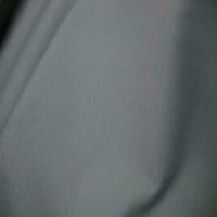 Toile coton gris clair a petit carreaux ton sur ton2