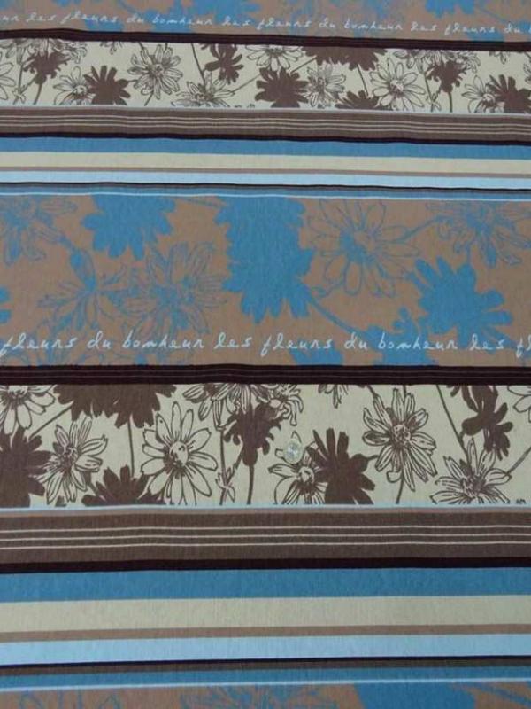 Toile coton imprime a motifs beige marron bleu