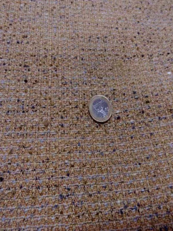 Toile d ameublement safran faconne facon tweed