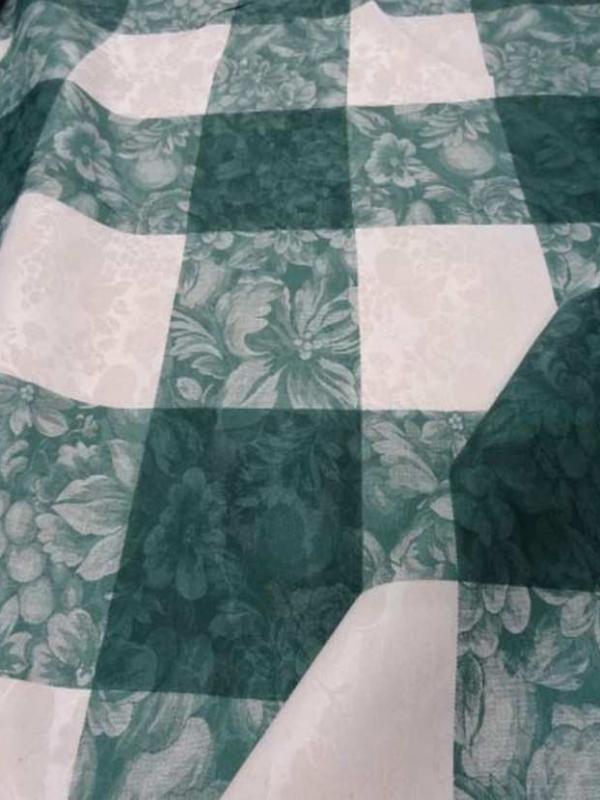 Toile de coton damasse imprime blanc vert en 3m de large